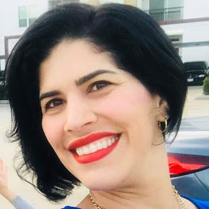 Meet your Posher, Vanessa